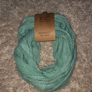 BRAND NEW WITH TAGS Infinity scarf